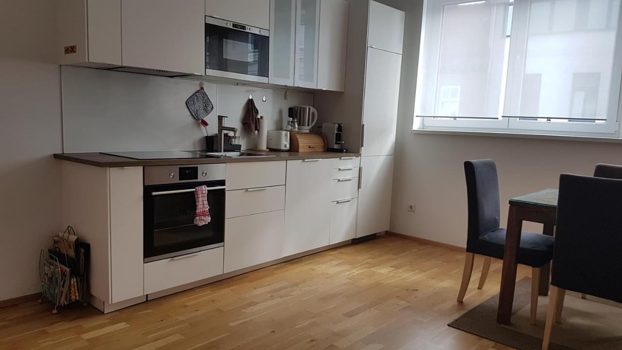 Moderne Maisonette Mit Terrasse Wenen Buitenkant foto